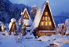 伊恩-赖特喷女足欧冠场地:让姑娘们在这样的球场比赛,真是耻辱.